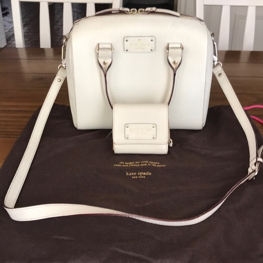 Kate Spade Off White Purse w/ Wallet and Duster